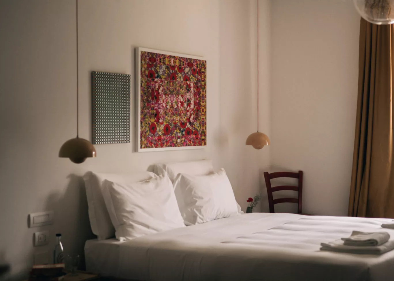Renacchi bedroom